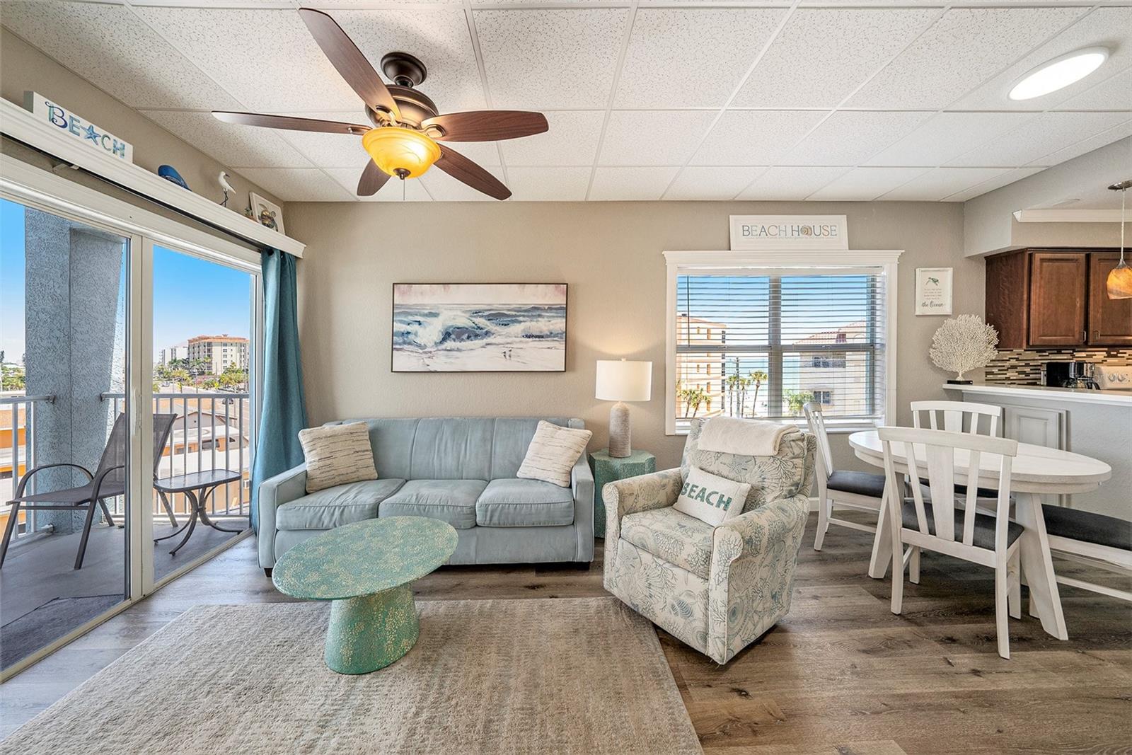 13999 Gulf Blvd #406 Property Photo 7