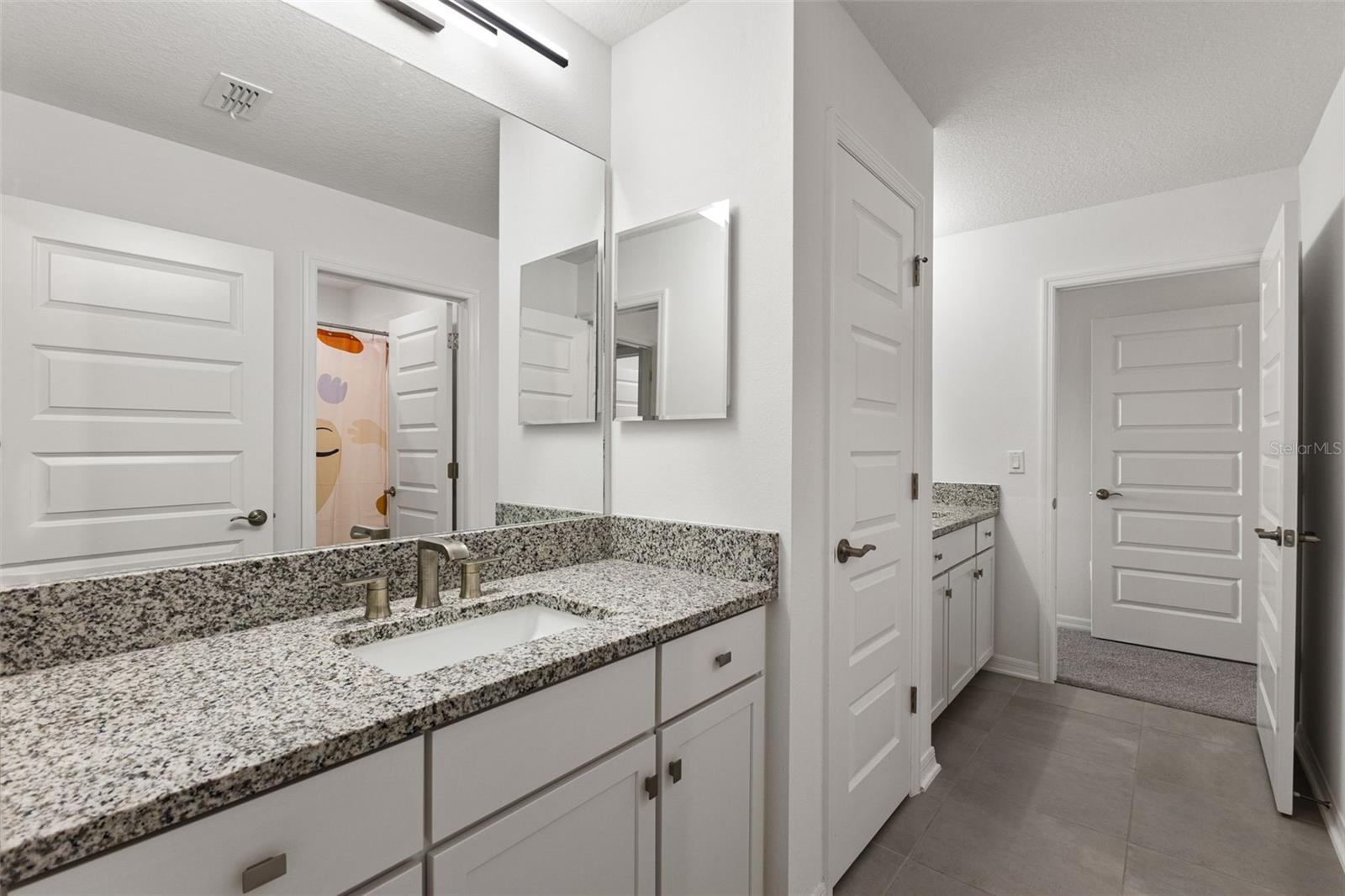 7135 Graybrook Dr Property Photo 46