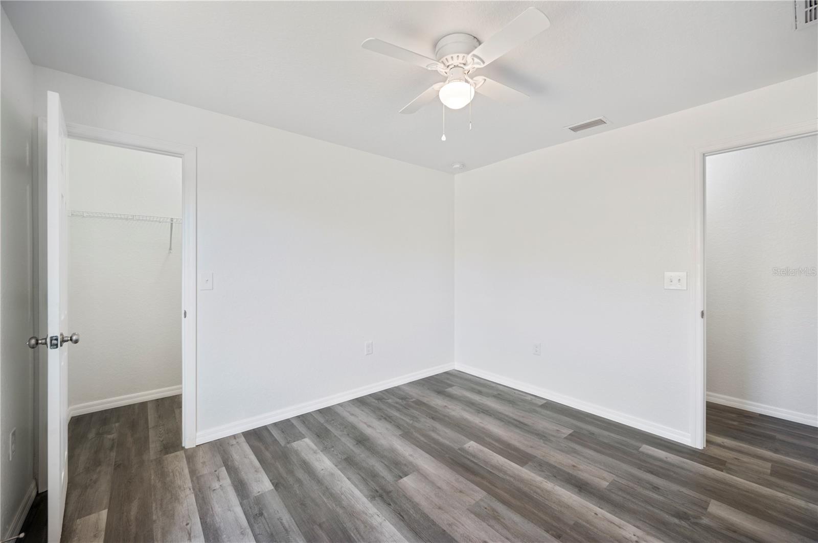 2700 Laguna Dr Property Photo 18