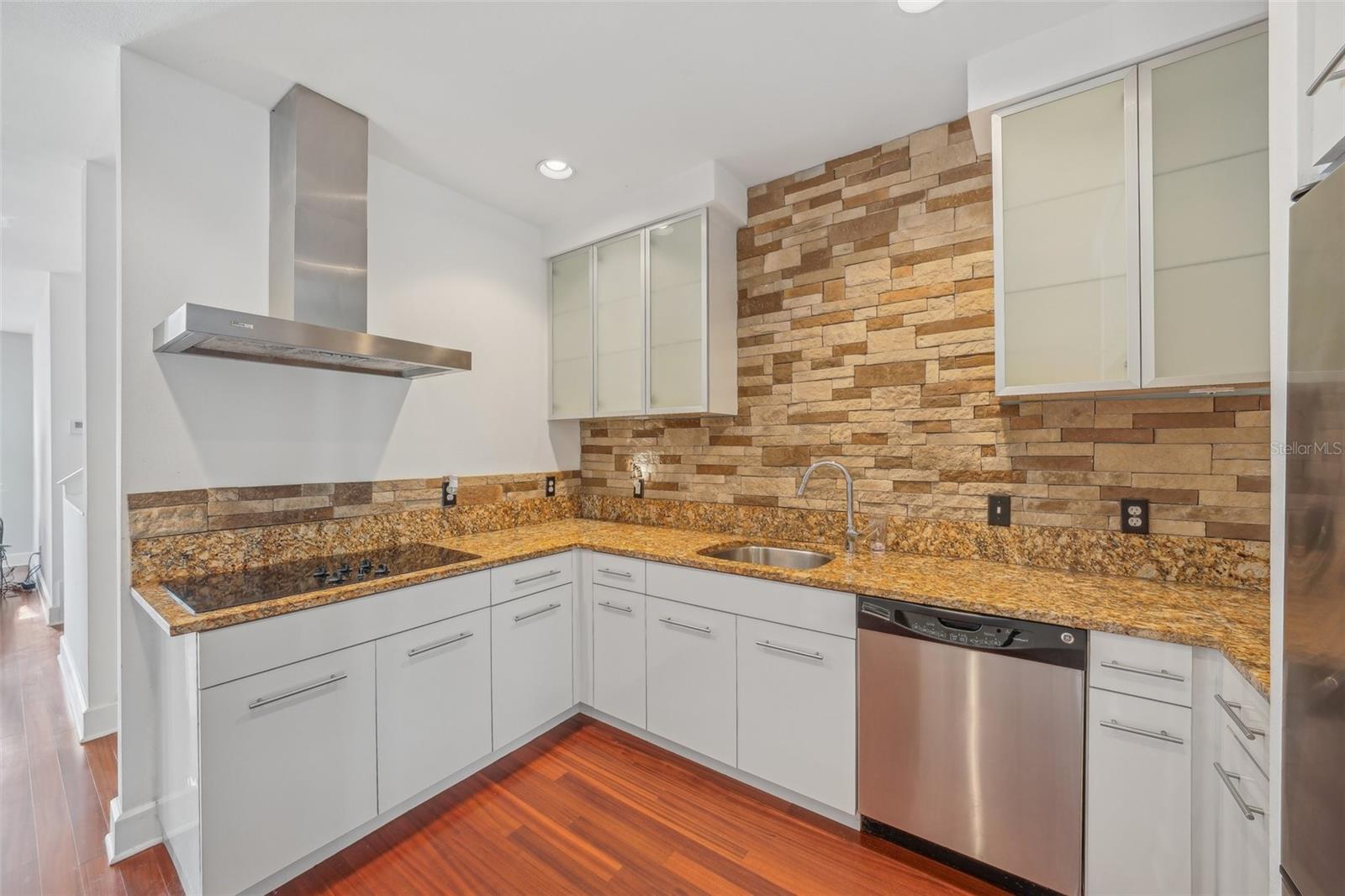212 S Moody Ave #2 Property Photo 12