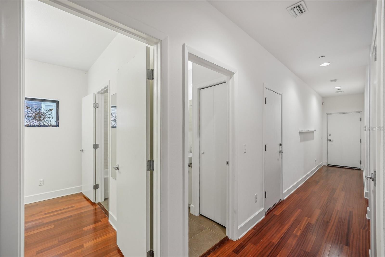212 S Moody Ave #2 Property Photo 21