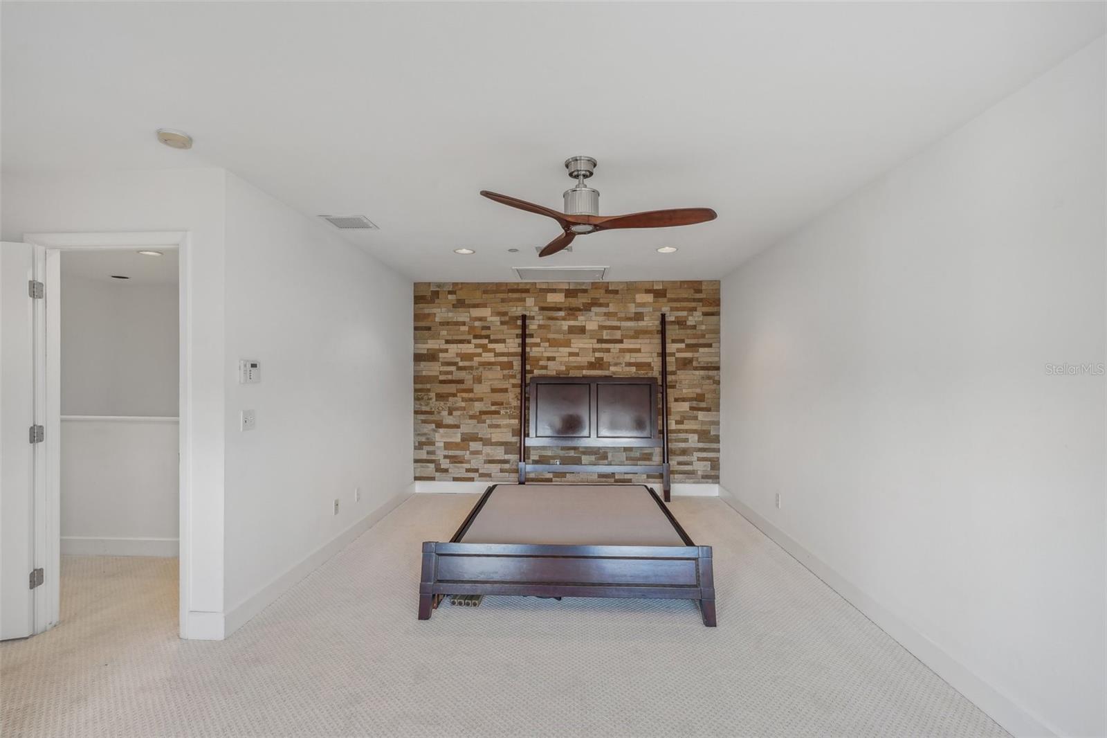 212 S Moody Ave #2 Property Photo 32
