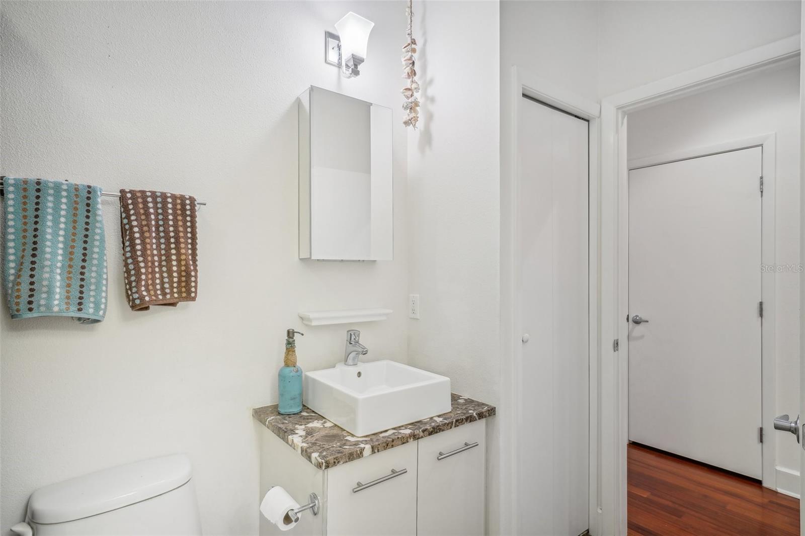 212 S Moody Ave #2 Property Photo 37