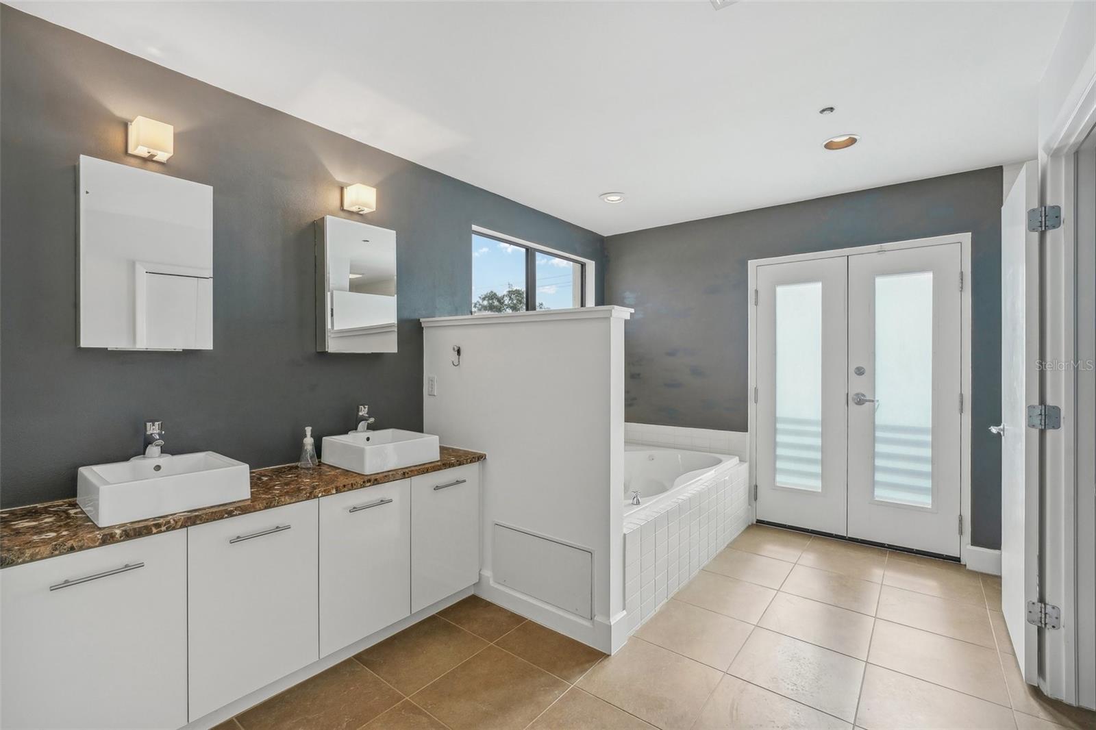 212 S Moody Ave #2 Property Photo 43