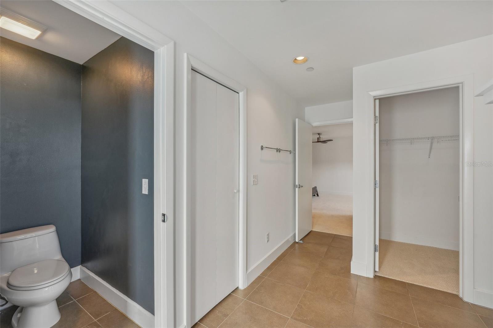 212 S Moody Ave #2 Property Photo 46