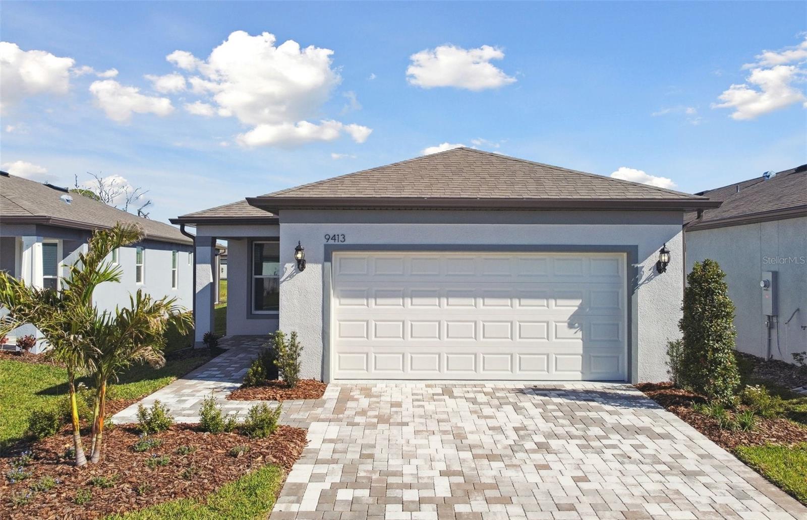9413 Ballaster Pointe Loop Property Photo 1
