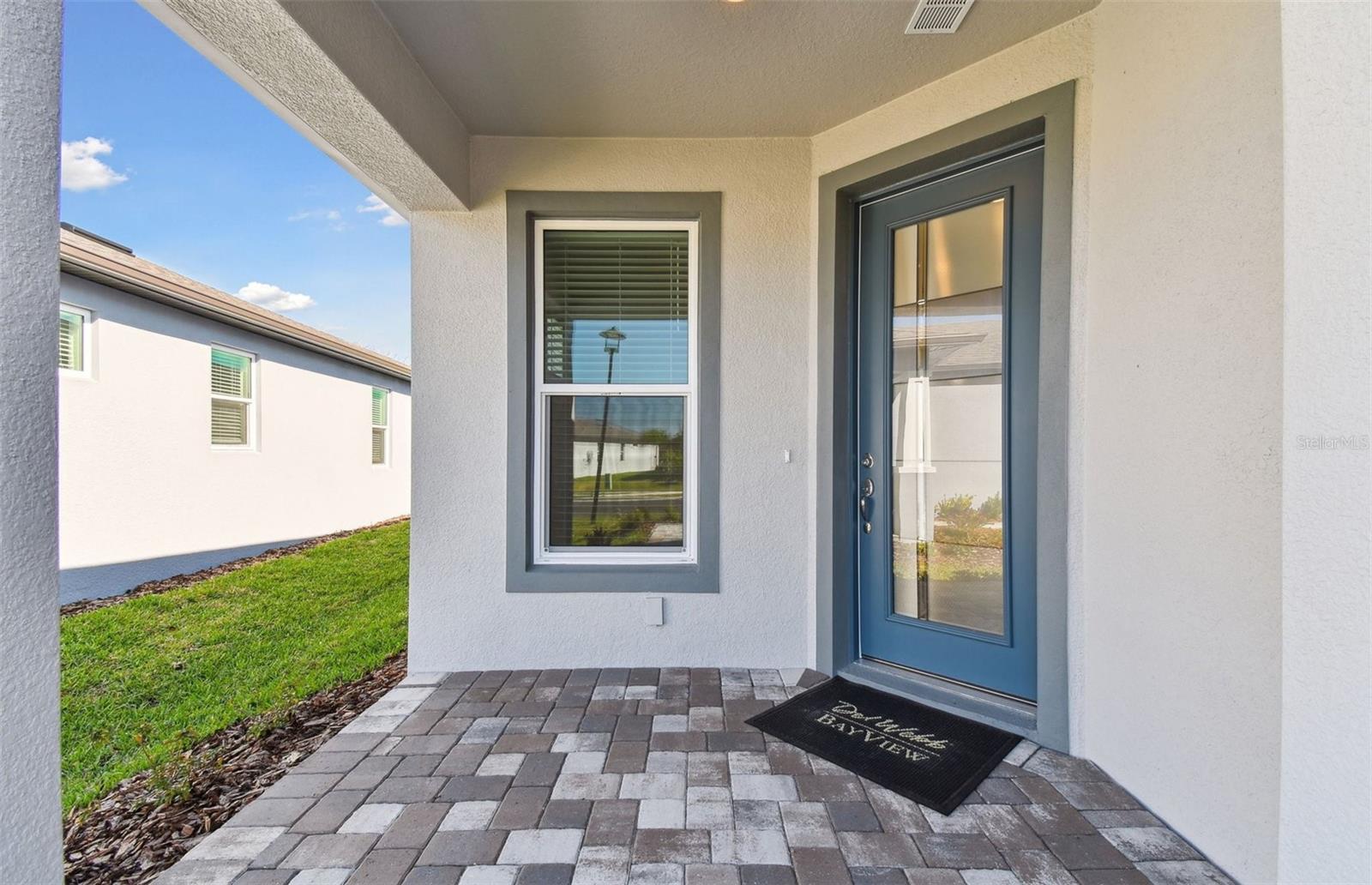 9413 Ballaster Pointe Loop Property Photo 2