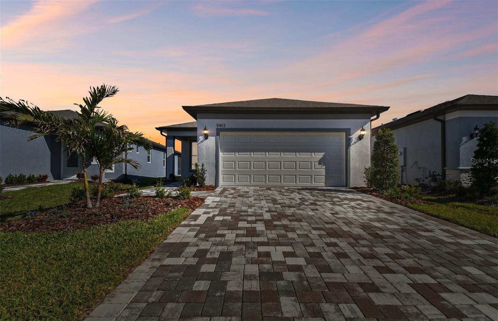 9413 Ballaster Pointe Loop Property Photo 21