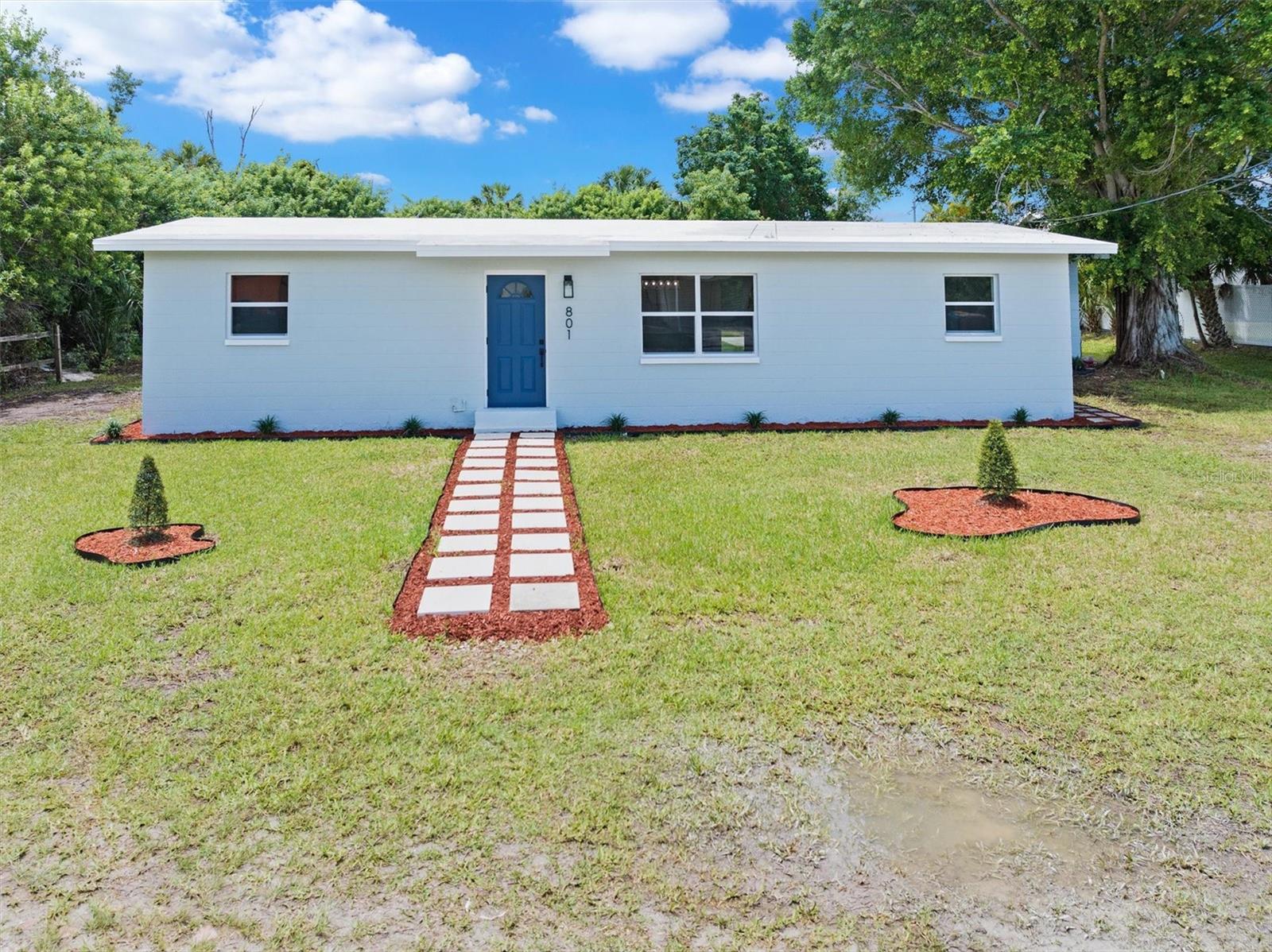 801 Brodhag Dr Property Photo 3
