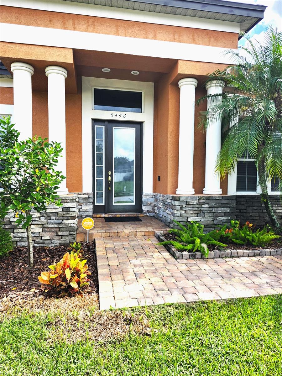 5446 Pebble Beach Dr Property Photo 3