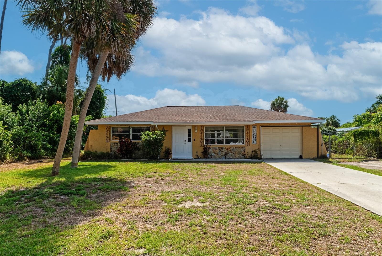 1402 Viscaya Dr Property Photo 1