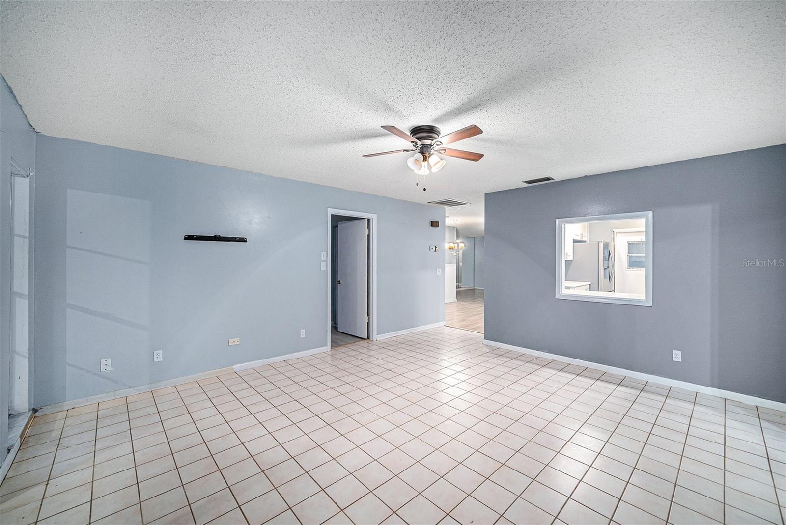 406 S Pebble Beach Blvd Property Photo 11