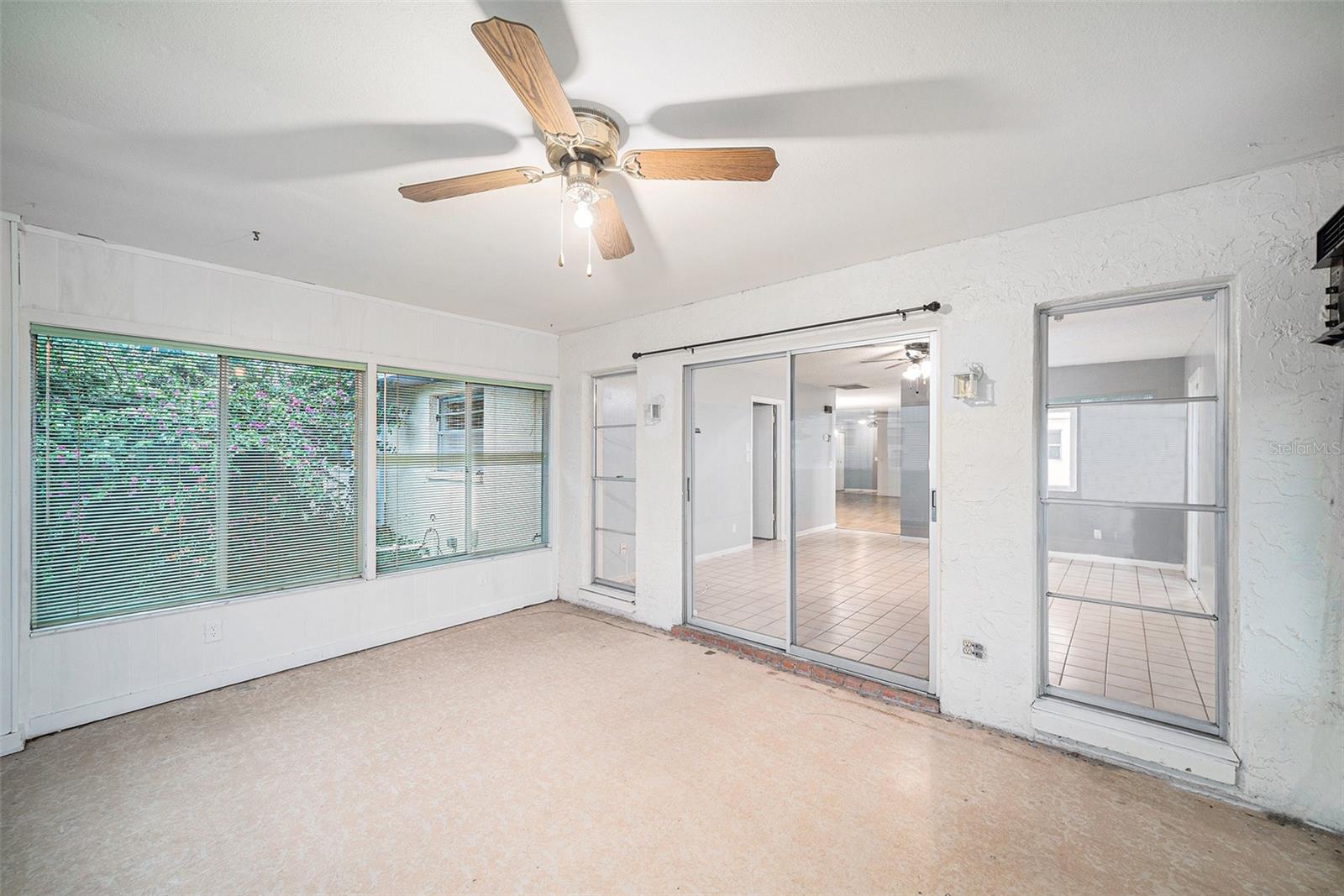 406 S Pebble Beach Blvd Property Photo 24