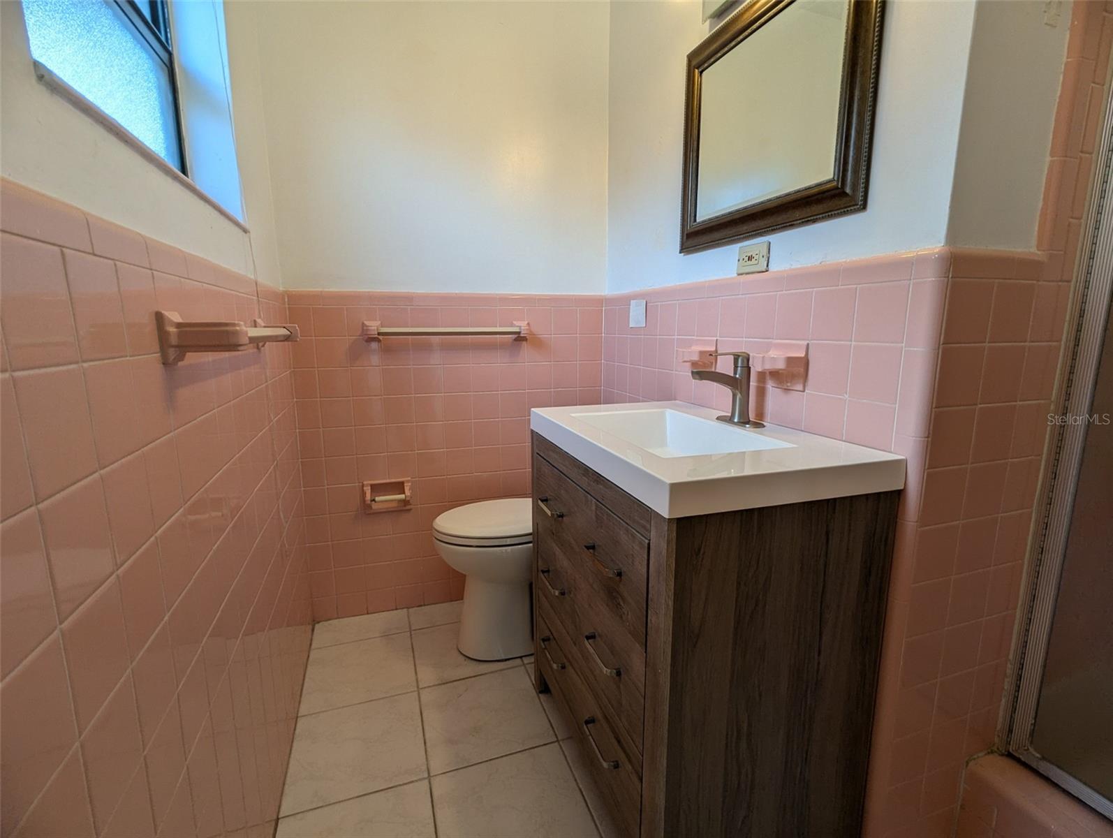 3931 E Eden Roc Cir Property Photo 22