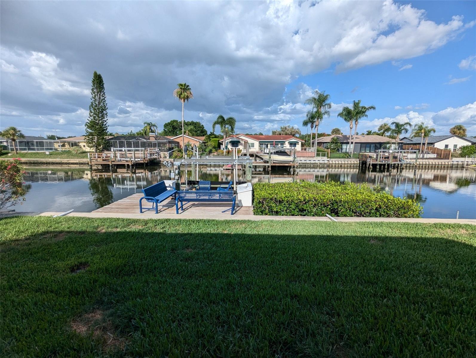 3931 E Eden Roc Cir Property Photo 27