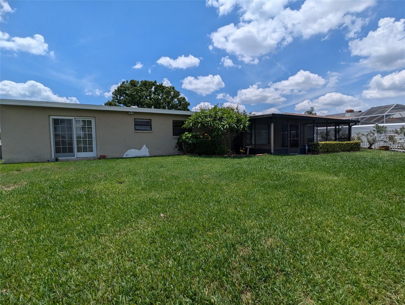 3931 E Eden Roc Cir Property Photo 35