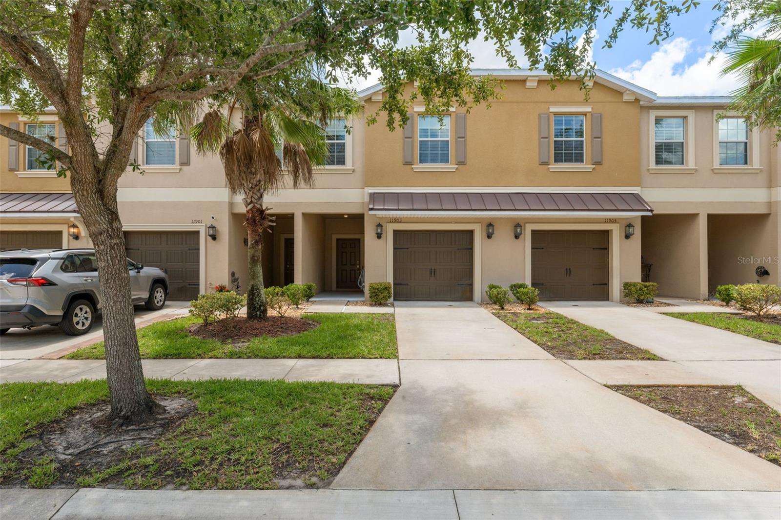 11903 Greengate Dr Property Photo 2