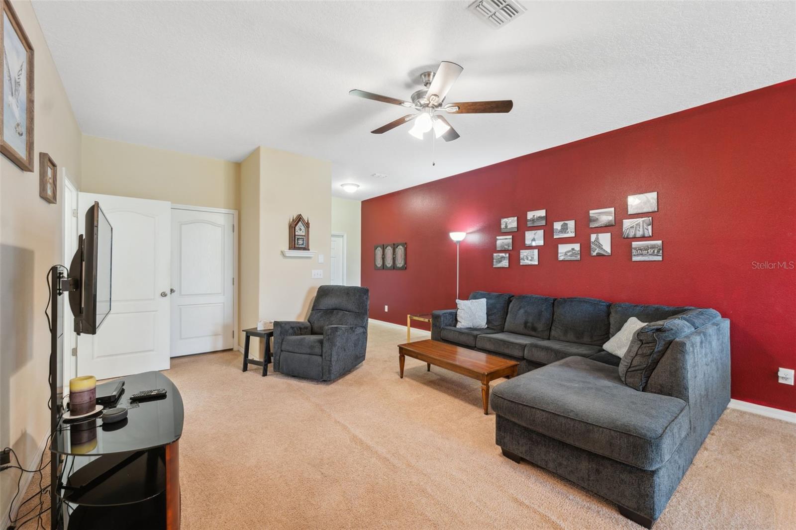 11903 Greengate Dr Property Photo 7