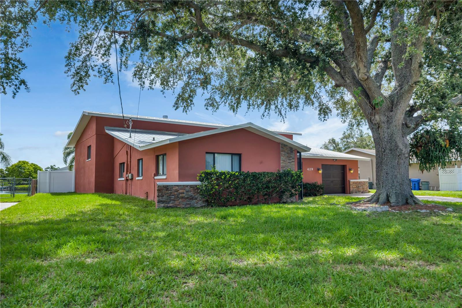 429 Flamingo Dr Property Photo 30