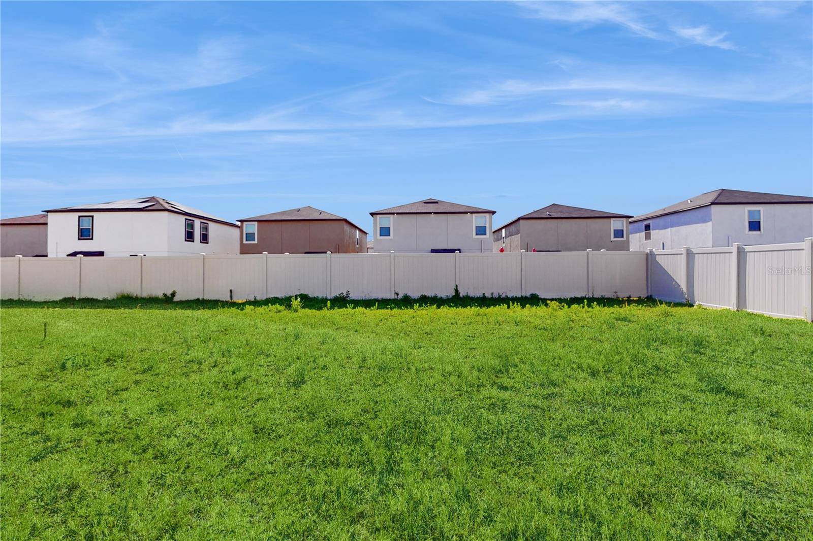 16638 Sunburst Lake St Property Photo 6
