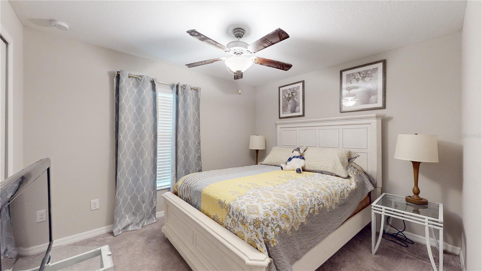 16638 Sunburst Lake St Property Photo 9