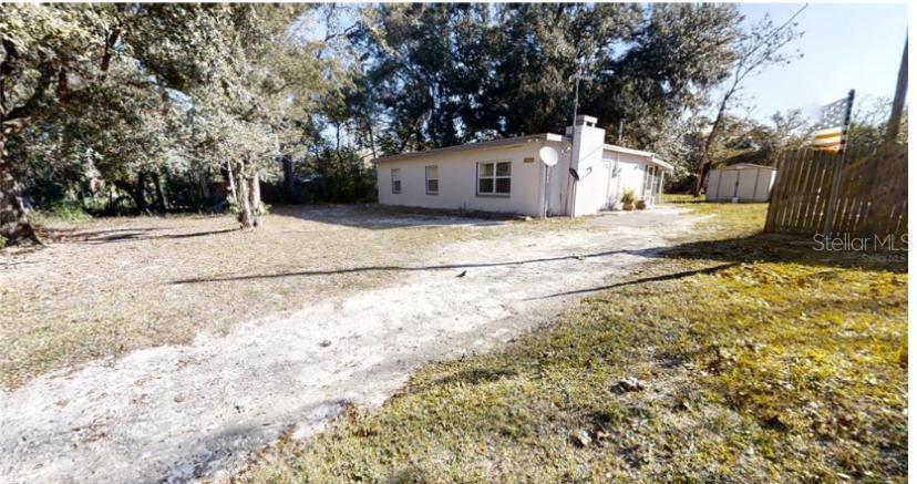 17130 Pasco Acres Dr Property Photo 3