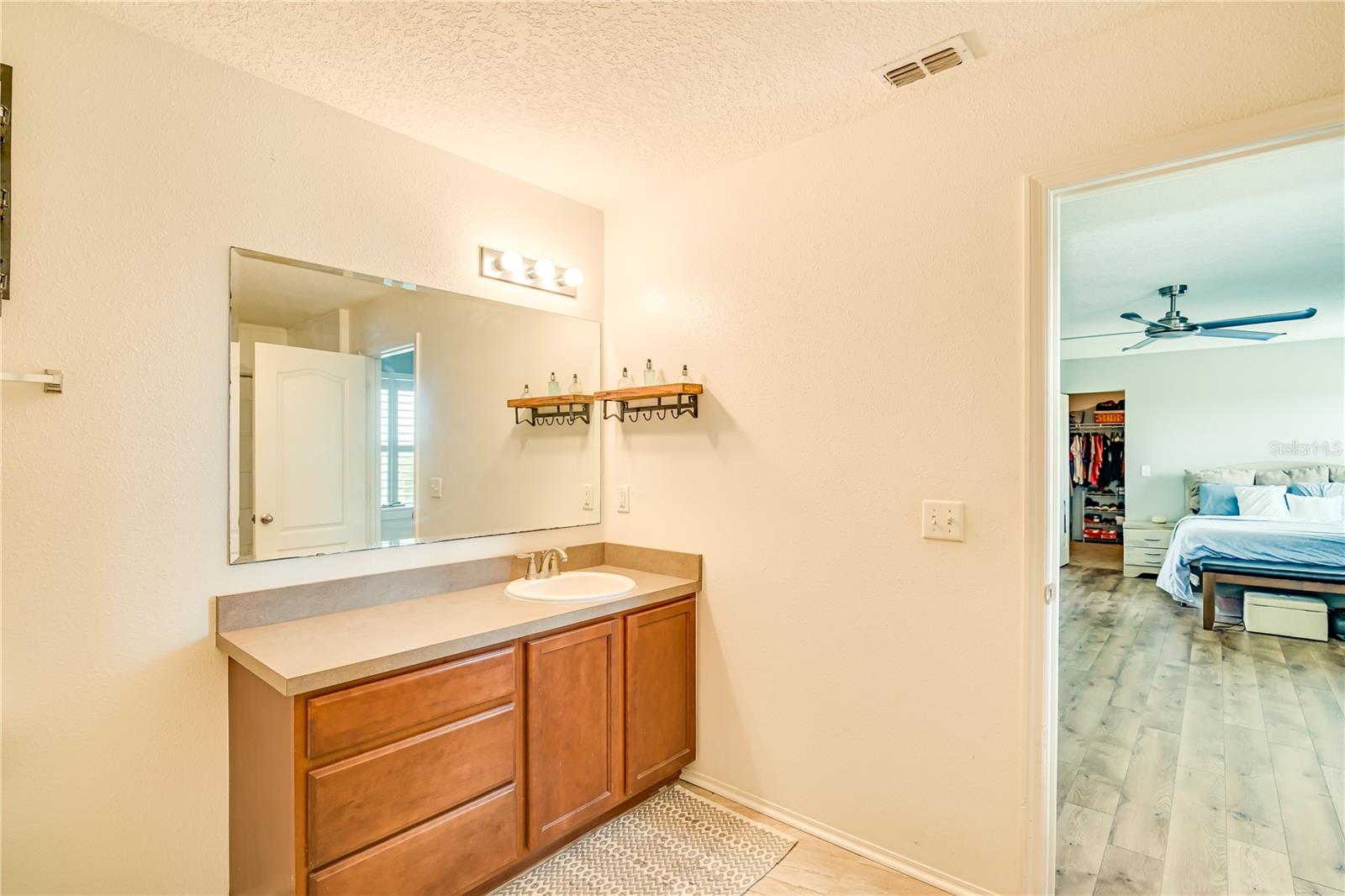 228 Star Shell Dr Property Photo 31