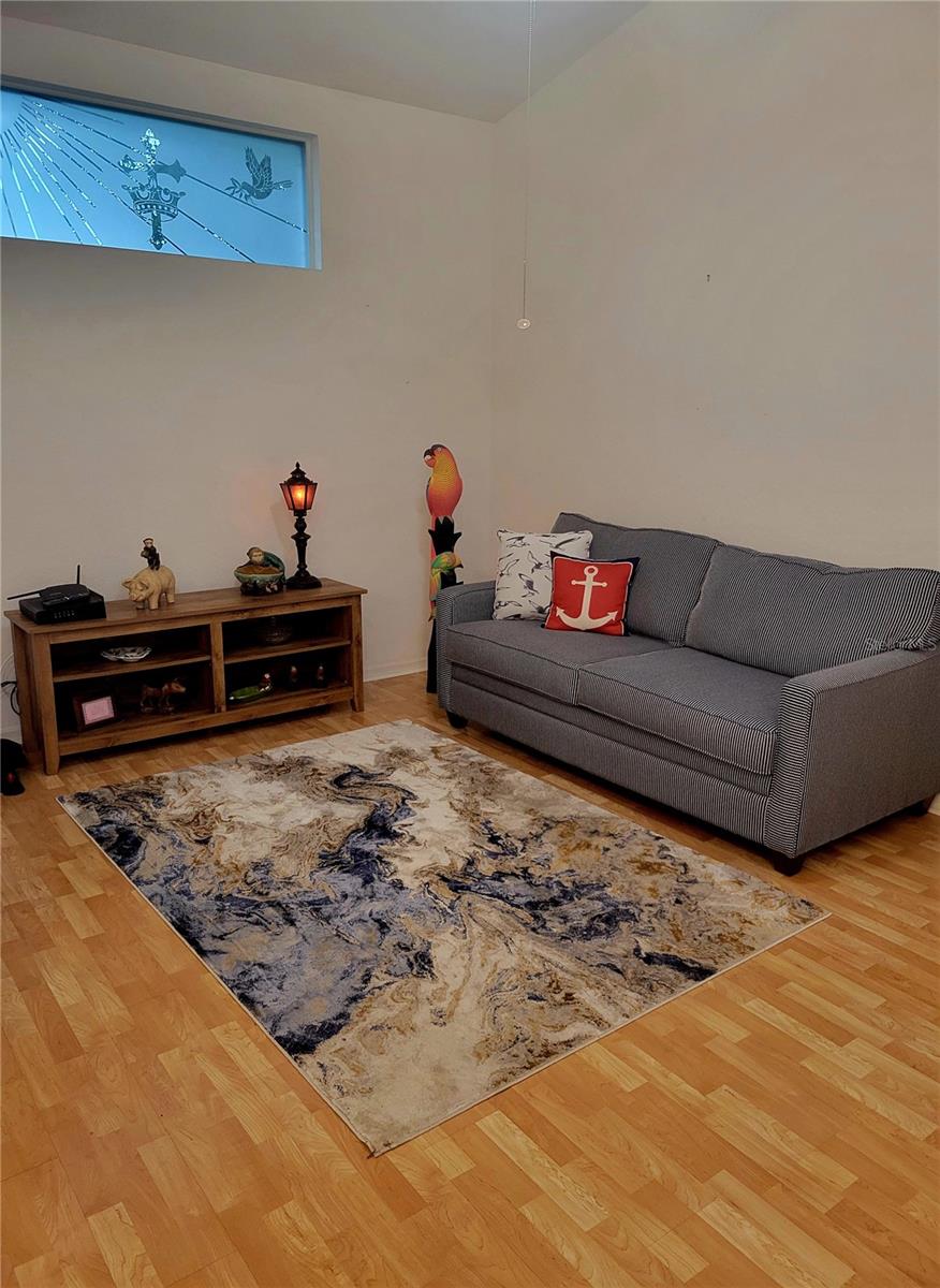 10362 Chalmer St #10362 Property Photo 6