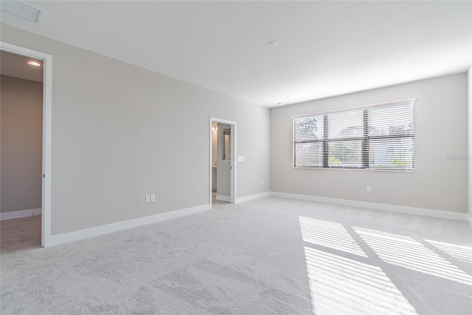 1014 W Fribley St Property Photo 25