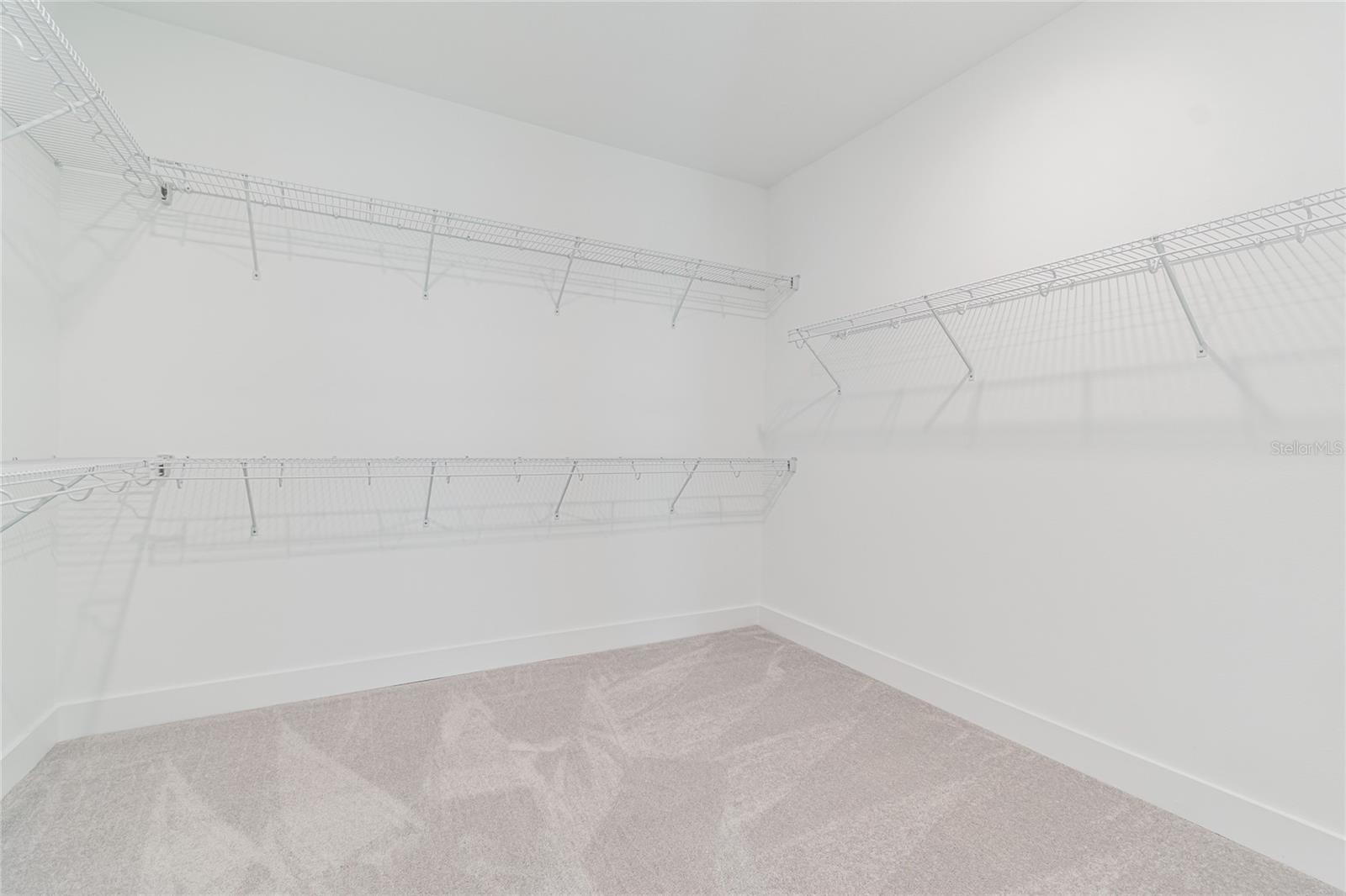 1014 W Fribley St Property Photo 31