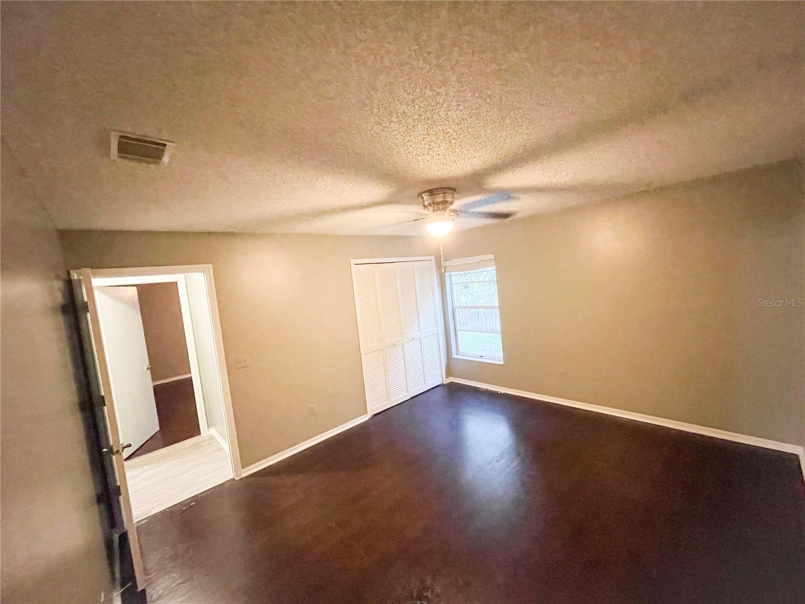 12034 Stone Crossing Cir Property Photo 12