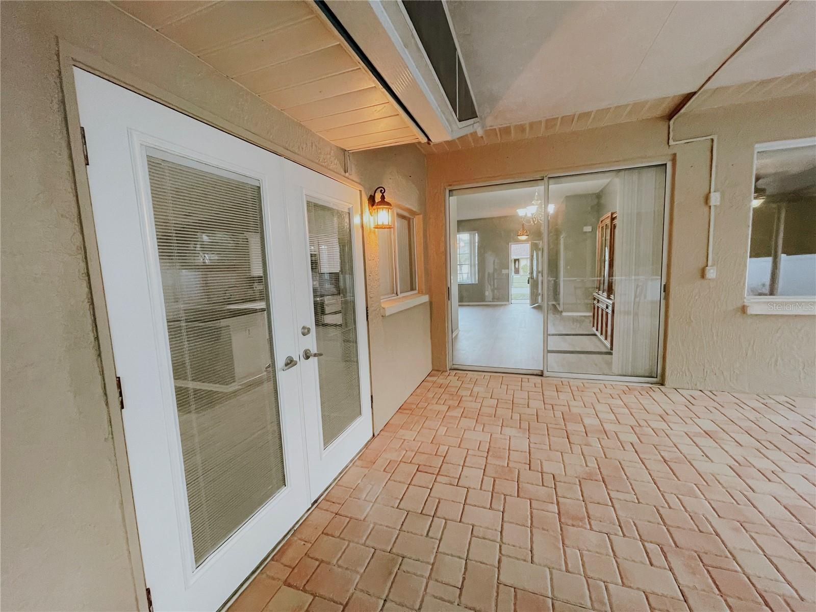 12034 Stone Crossing Cir Property Photo 21