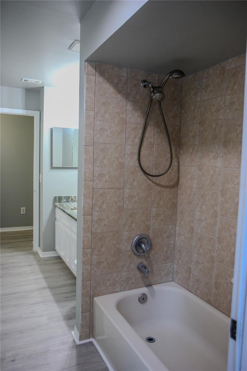 12034 Stone Crossing Cir Property Photo 24