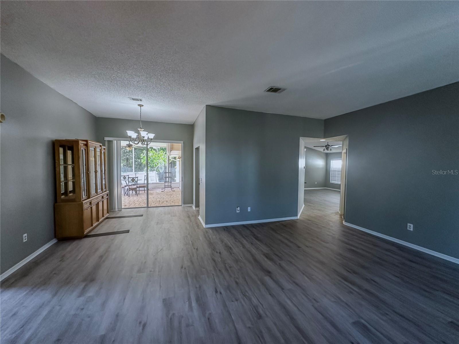 12034 Stone Crossing Cir Property Photo 36