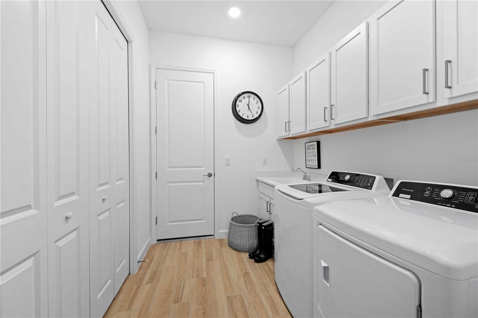 10447 New Brunswick St Property Photo 15