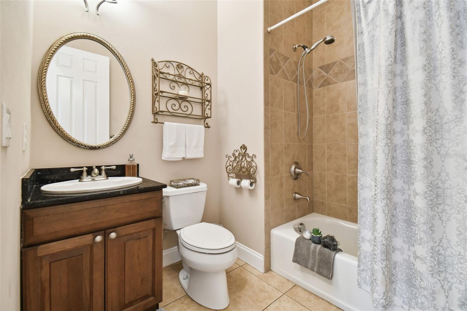 3104 W Fielder St Property Photo 20