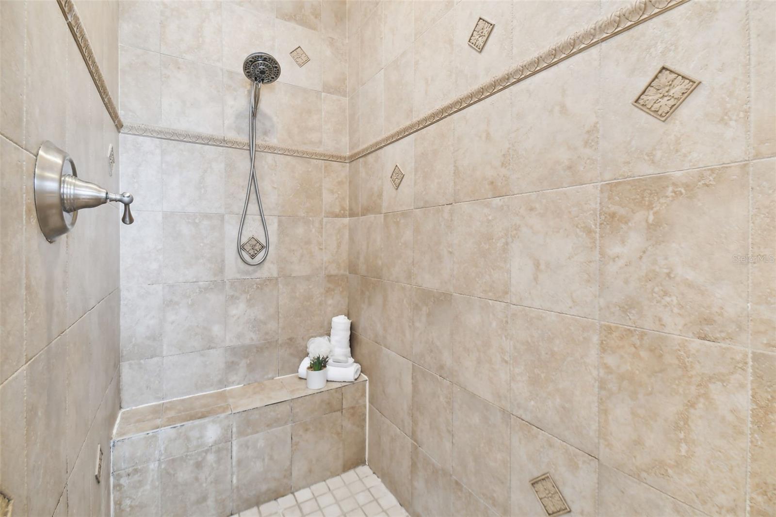 3104 W Fielder St Property Photo 51