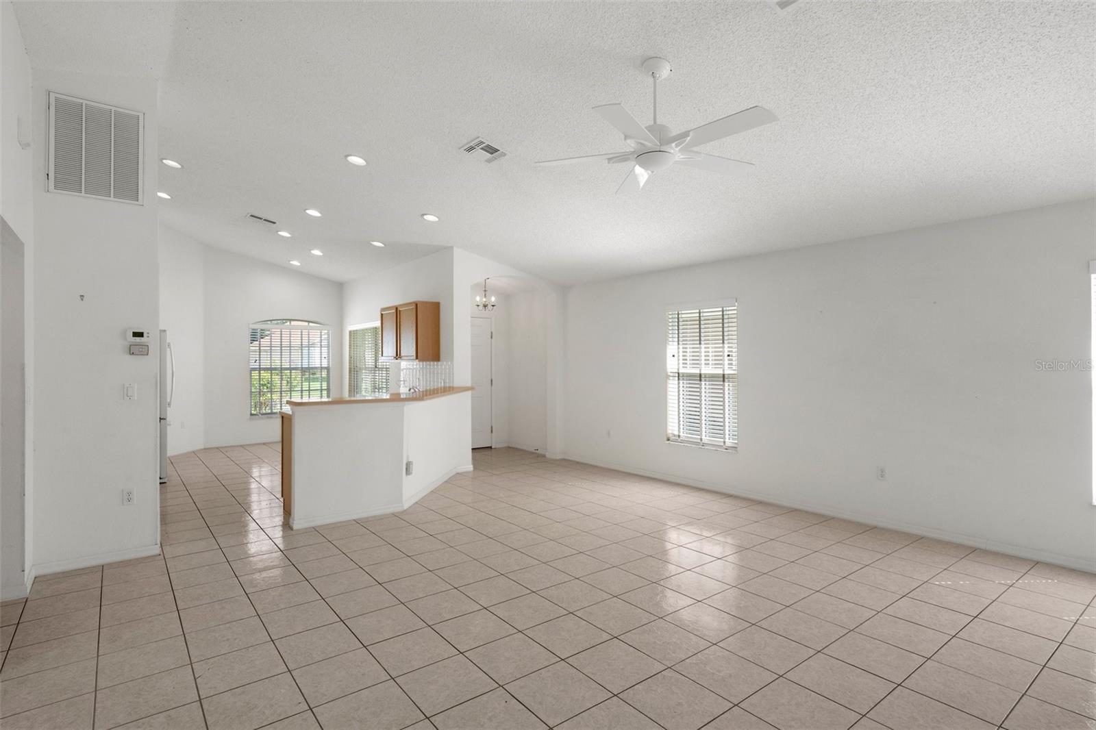 11230 Heathrow Ave Property Photo 11