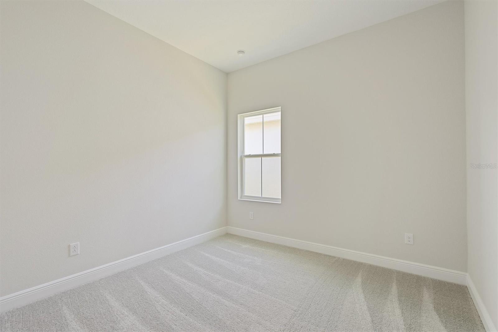 10422 Longmeadow Ave Property Photo 24