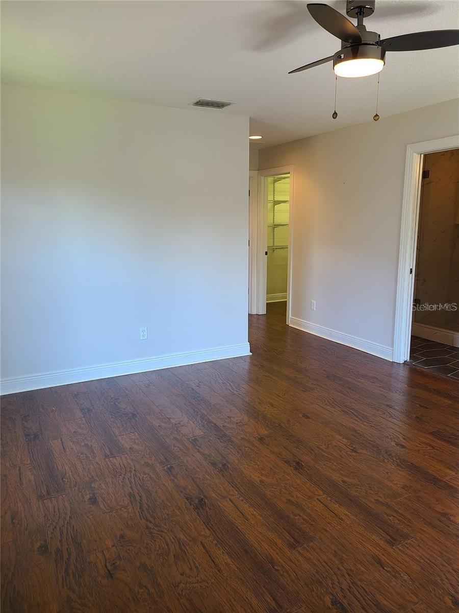 277 Valencia Cir Property Photo 11