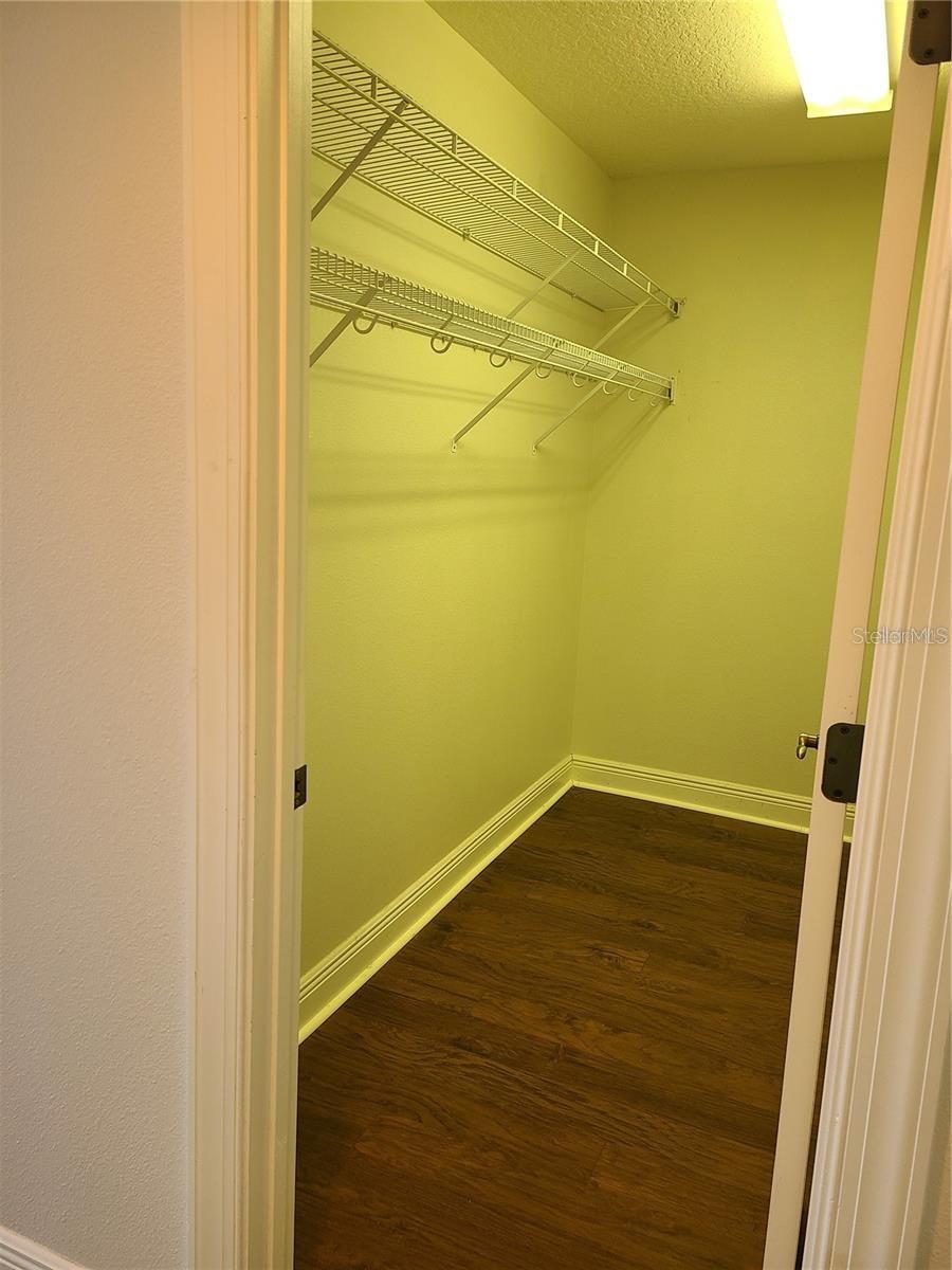 277 Valencia Cir Property Photo 13