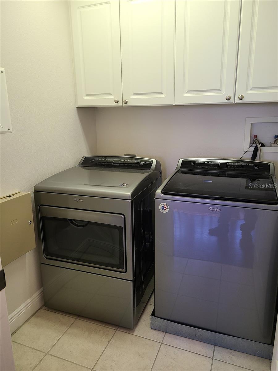 277 Valencia Cir Property Photo 18