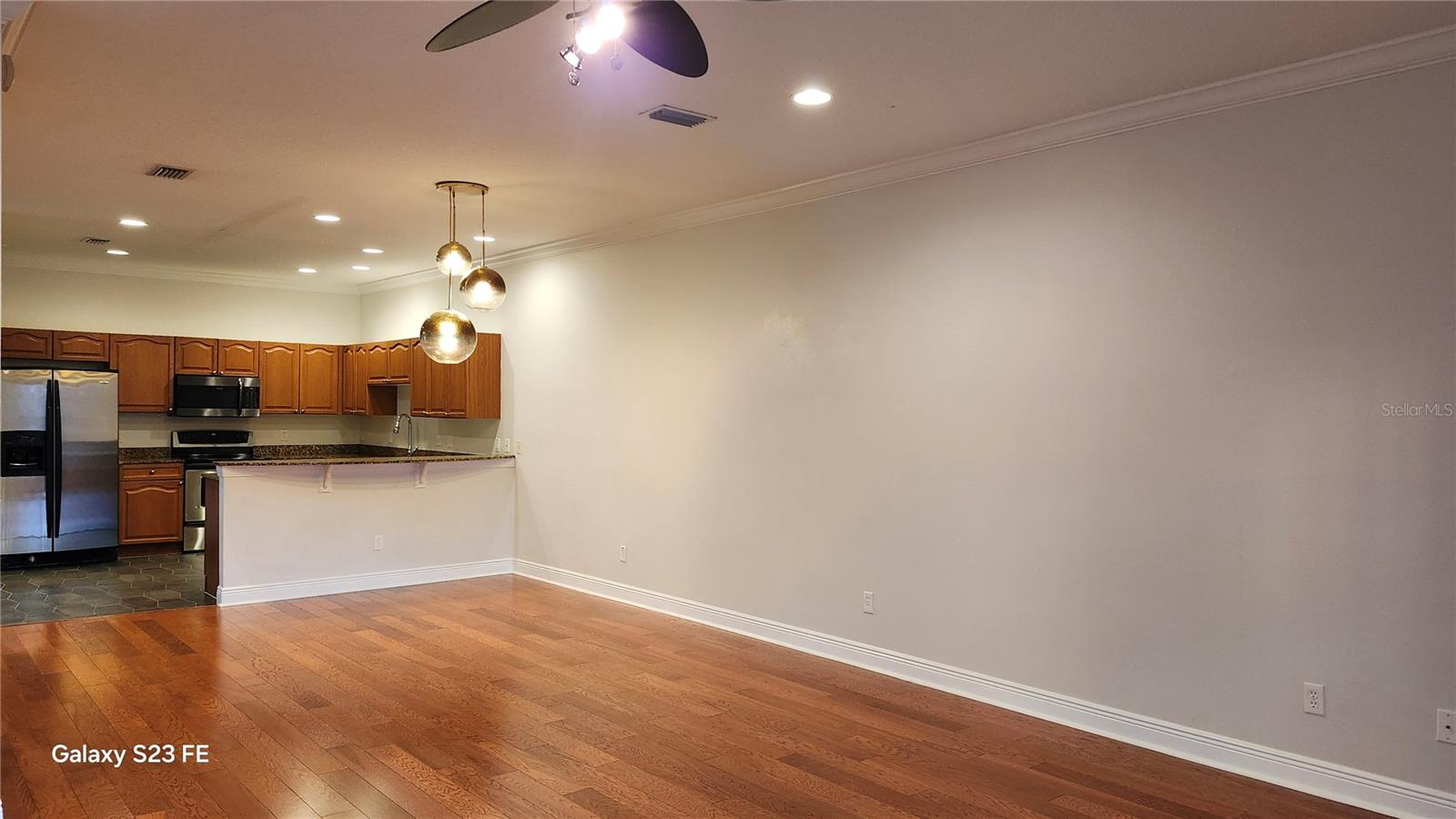277 Valencia Cir Property Photo 28
