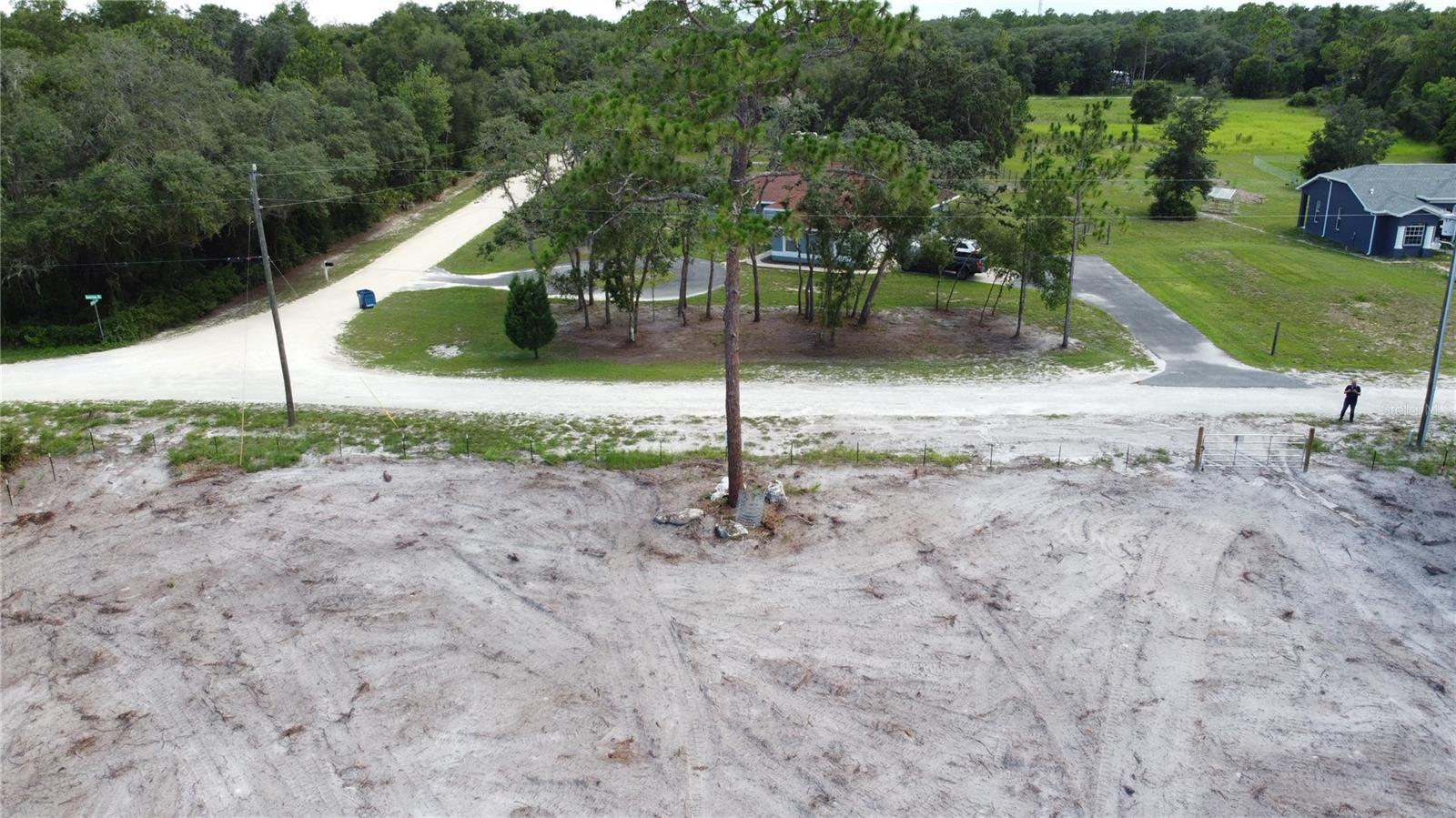 35391 Overcup Dr Property Photo 15