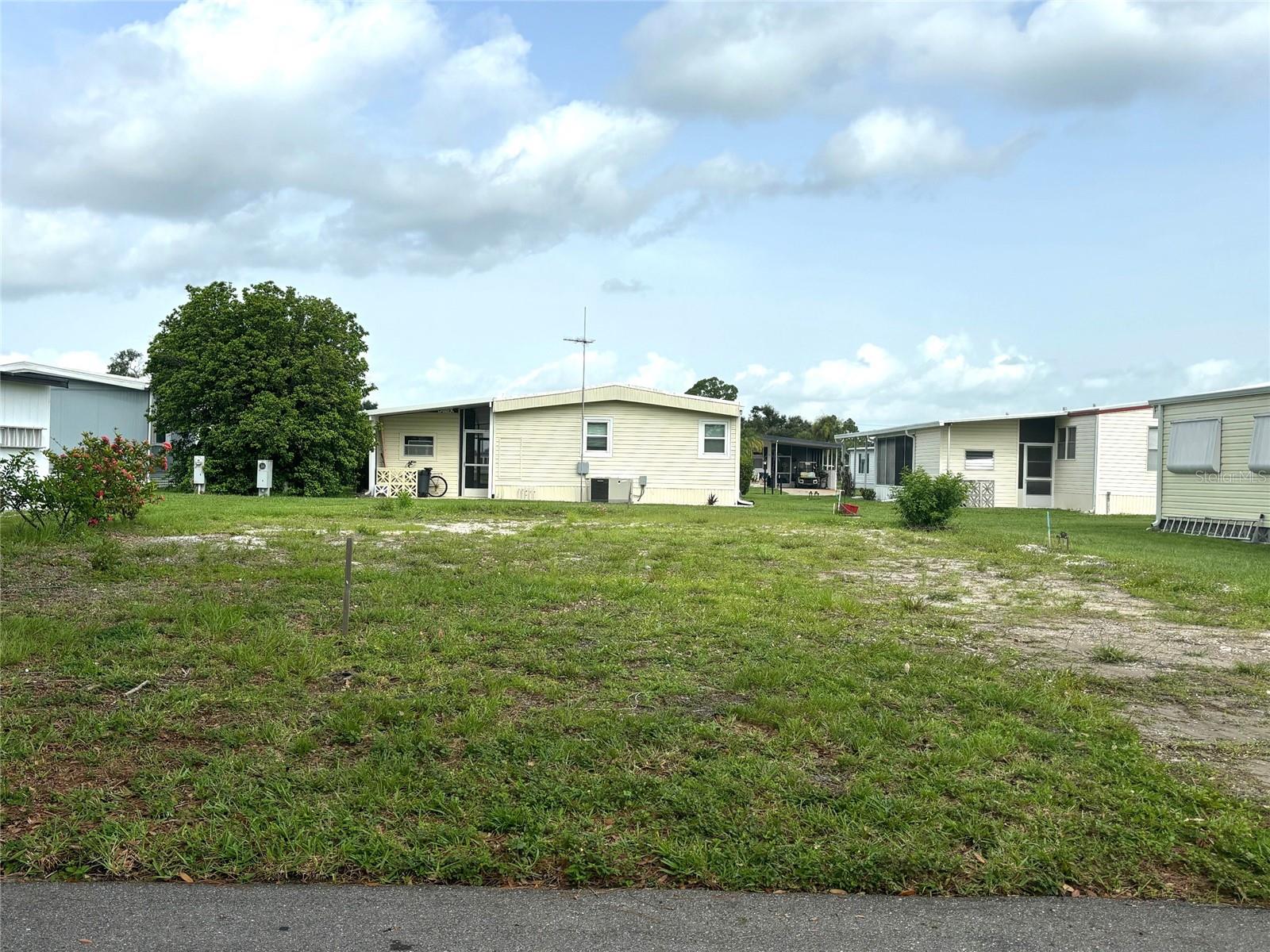 236 El Prado Property Photo 1
