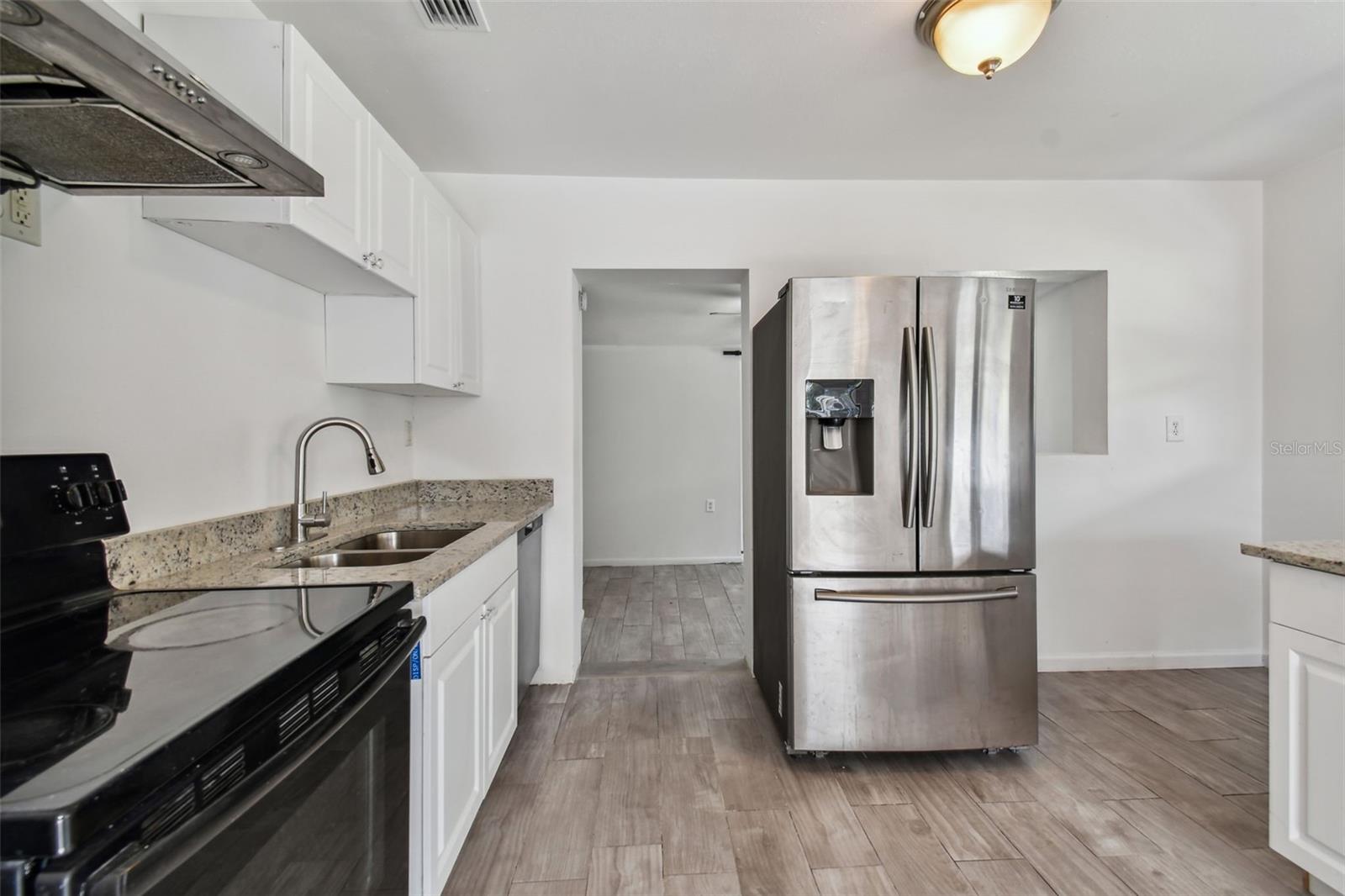 7024 Filbert Ln Property Photo 12