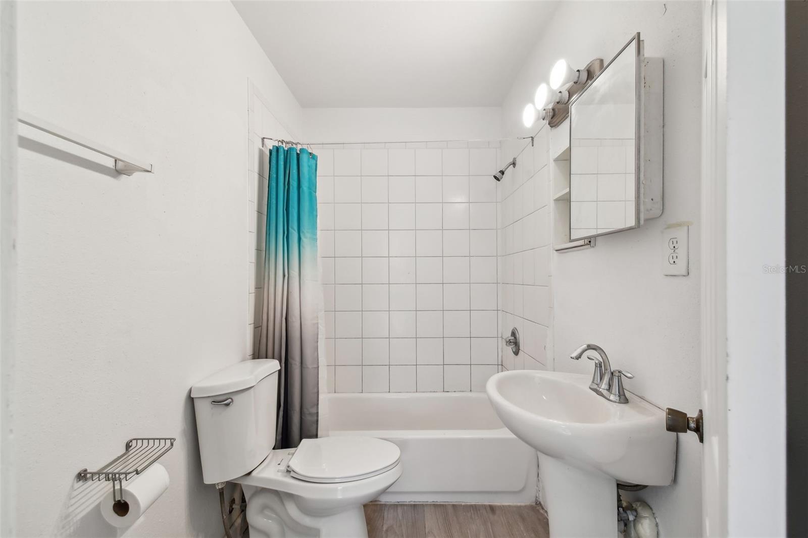7024 Filbert Ln Property Photo 31