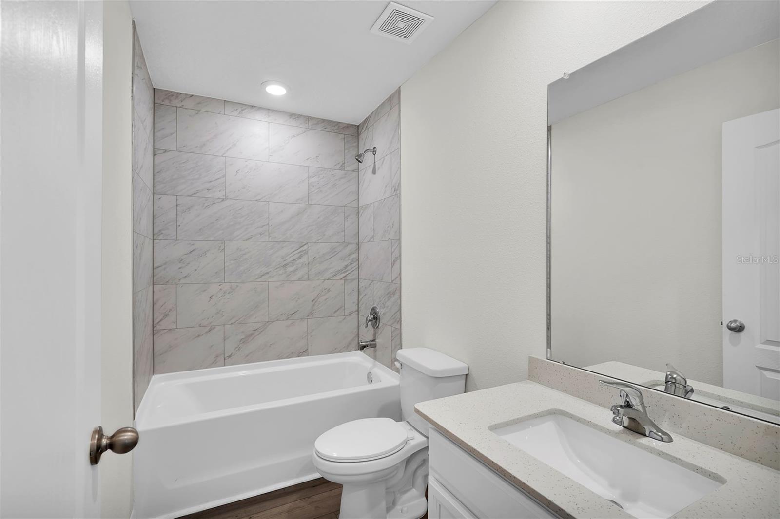 14945 Sw 38th Cir Property Photo 12