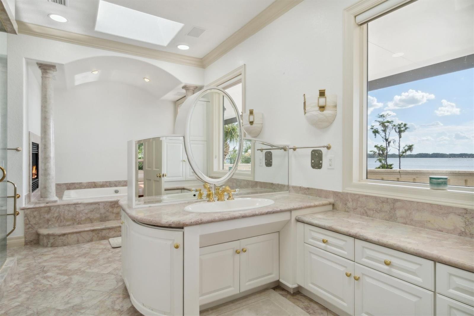 9202 Bay Point Dr Property Photo 43