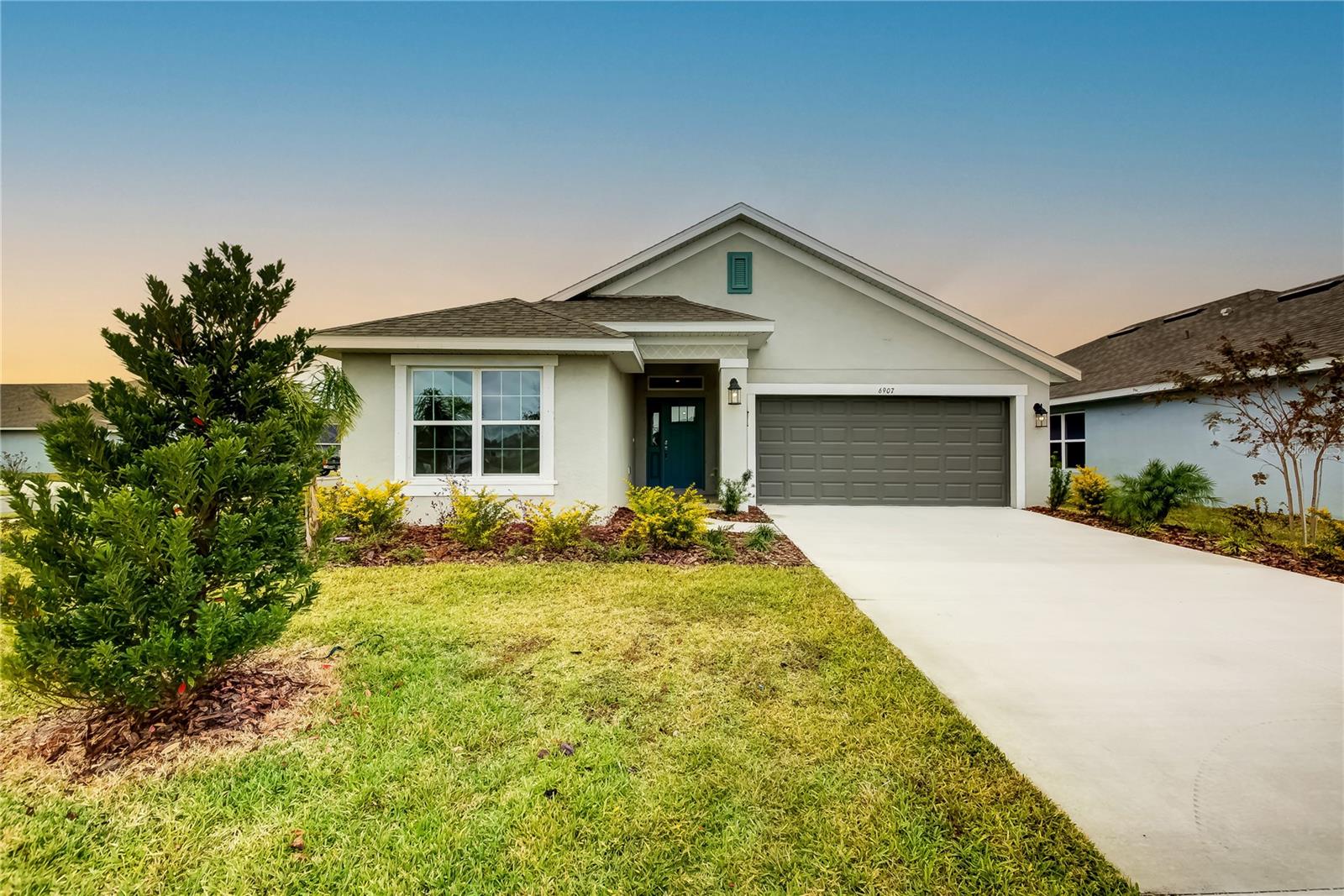 6907 162nd Pl E Property Photo 1